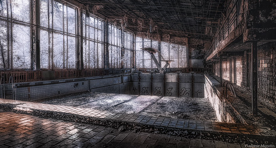Chernobyl: A Stalker’s Paradise by Vladimir Migutin