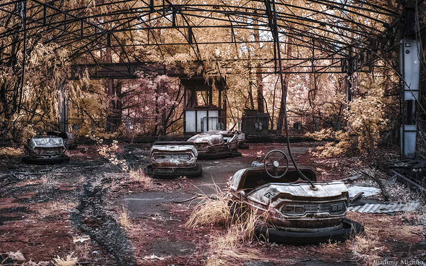Chernobyl: A Stalker’s Paradise by Vladimir Migutin