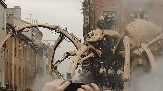 Stunning Robotic Creatures in the Streets of Toulouse by La Machine
